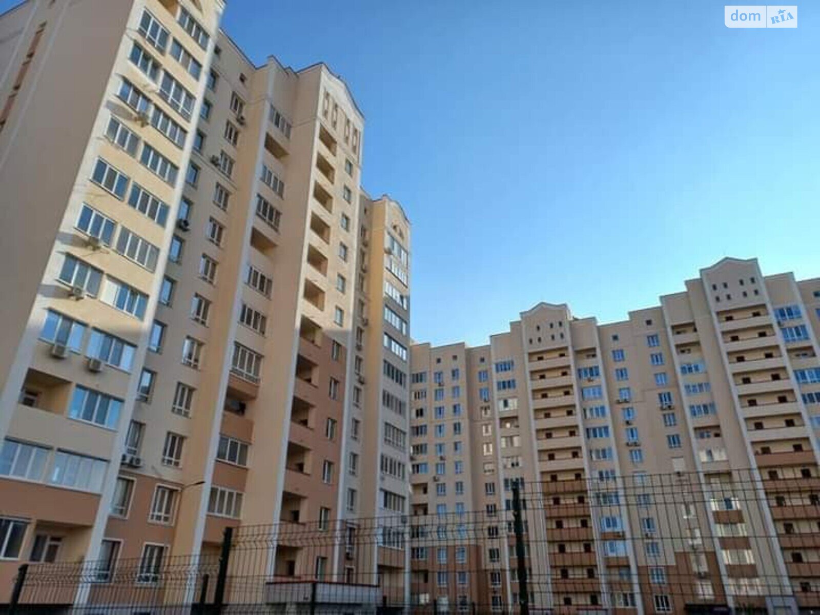 Продажа однокомнатной квартиры в Софиевской Борщаговке, на ул. Павла Чубинского 8Б, фото 1