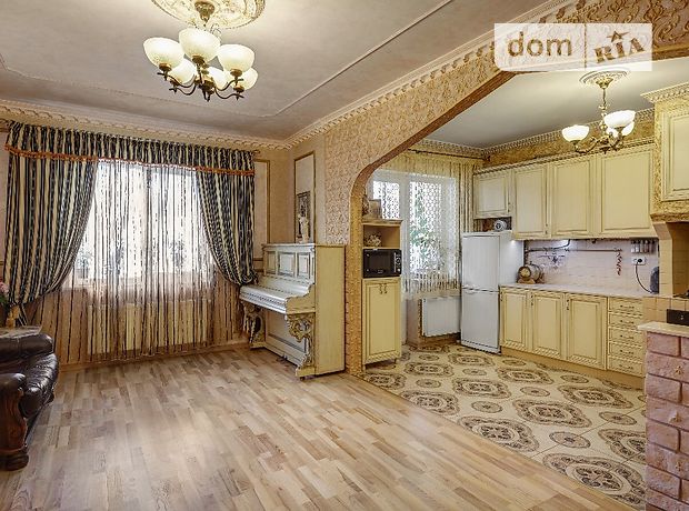 Продаж трикімнатної квартири в Києво-Святошинську на Л Украинки 6, район Софіївська Борщагівка фото 1 Продаж трикімнатної квартири в Києво-Святошинську на Л Украинки 6, район Софіївська Борщагівка фото 1