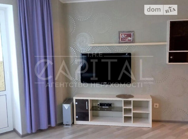 Продажа двухкомнатной квартиры в Киево-Святошинске, на ул. Тепличная 44, район Святопетровское фото 1 Продажа двухкомнатной квартиры в Киево-Святошинске, на ул. Тепличная 44, район Святопетровское фото 1