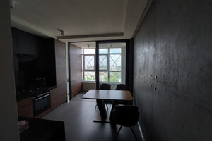 Продажа трехкомнатной квартиры в Вишневом, на ул. Молодёжная 32, фото 2
