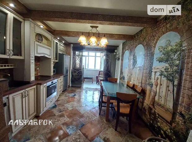 Продажа трехкомнатной квартиры в Киево-Святошинске, на ул. Витянская 2, район Вишневое фото 1 Продажа трехкомнатной квартиры в Киево-Святошинске, на ул. Витянская 2, район Вишневое фото 1