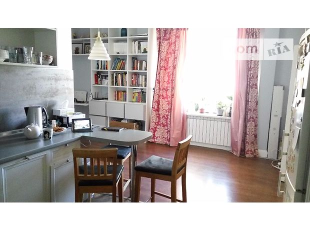 Продаж двокімнатної квартири в Києво-Святошинську на Лобановского улица район Чайки фото 1 Продаж двокімнатної квартири в Києво-Святошинську на Лобановского улица район Чайки фото 1
