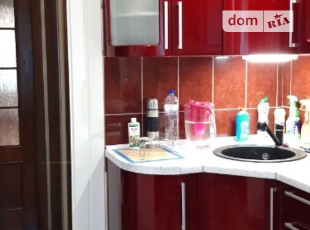 Продажа четырехкомнатной квартиры в Кировограде на ул. Попова Космонавта 9, фото 1 Продажа четырехкомнатной квартиры в Кировограде на ул. Попова Космонавта 9, фото 1