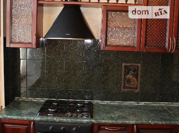 Продажа трехкомнатной квартиры в Кировограде, на ул. Гоголя 86, район Центр фото 1 Продажа трехкомнатной квартиры в Кировограде, на ул. Гоголя 86, район Центр фото 1