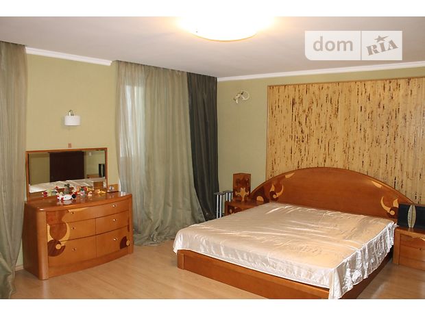 Продажа квартиры, 3 ком., Кировоград, р‑н. Центр, Студенческий Продажа квартиры, 3 ком., Кировоград, р‑н. Центр, Студенческий