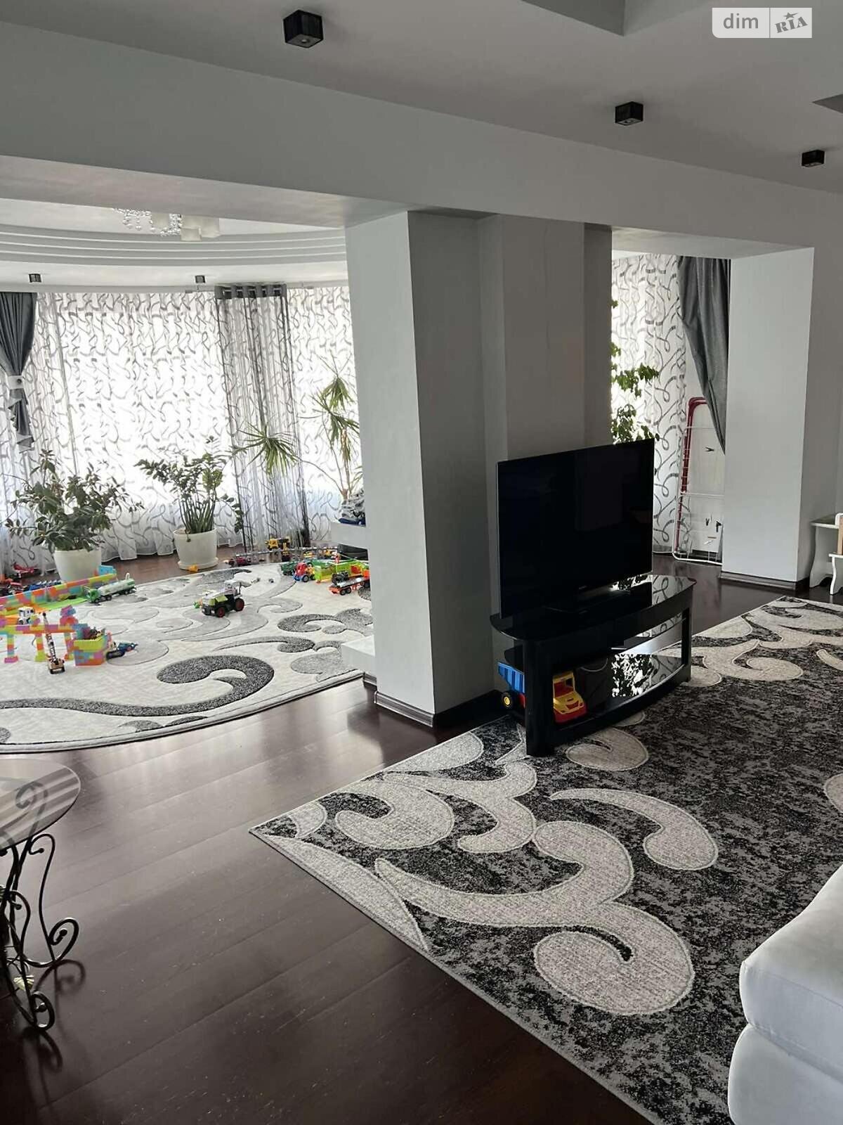 Продажа трехкомнатной квартиры в Клузове, на ул. Полевая 6Б, фото 1 Продажа трехкомнатной квартиры в Клузове, на ул. Полевая 6Б, фото 1