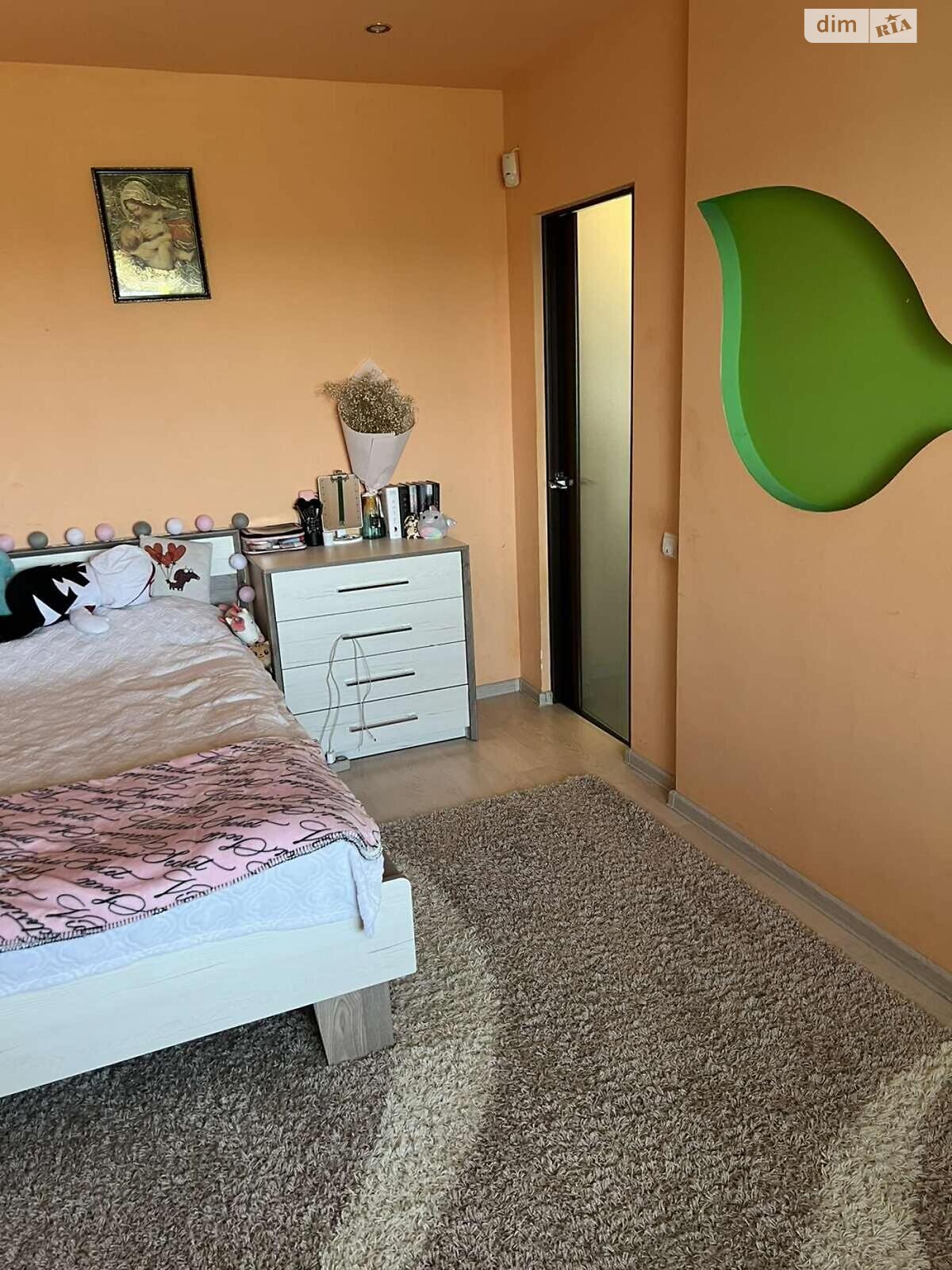 Продажа трехкомнатной квартиры в Клузове, на ул. Полевая 6Б, фото 1 Продажа трехкомнатной квартиры в Клузове, на ул. Полевая 6Б, фото 1