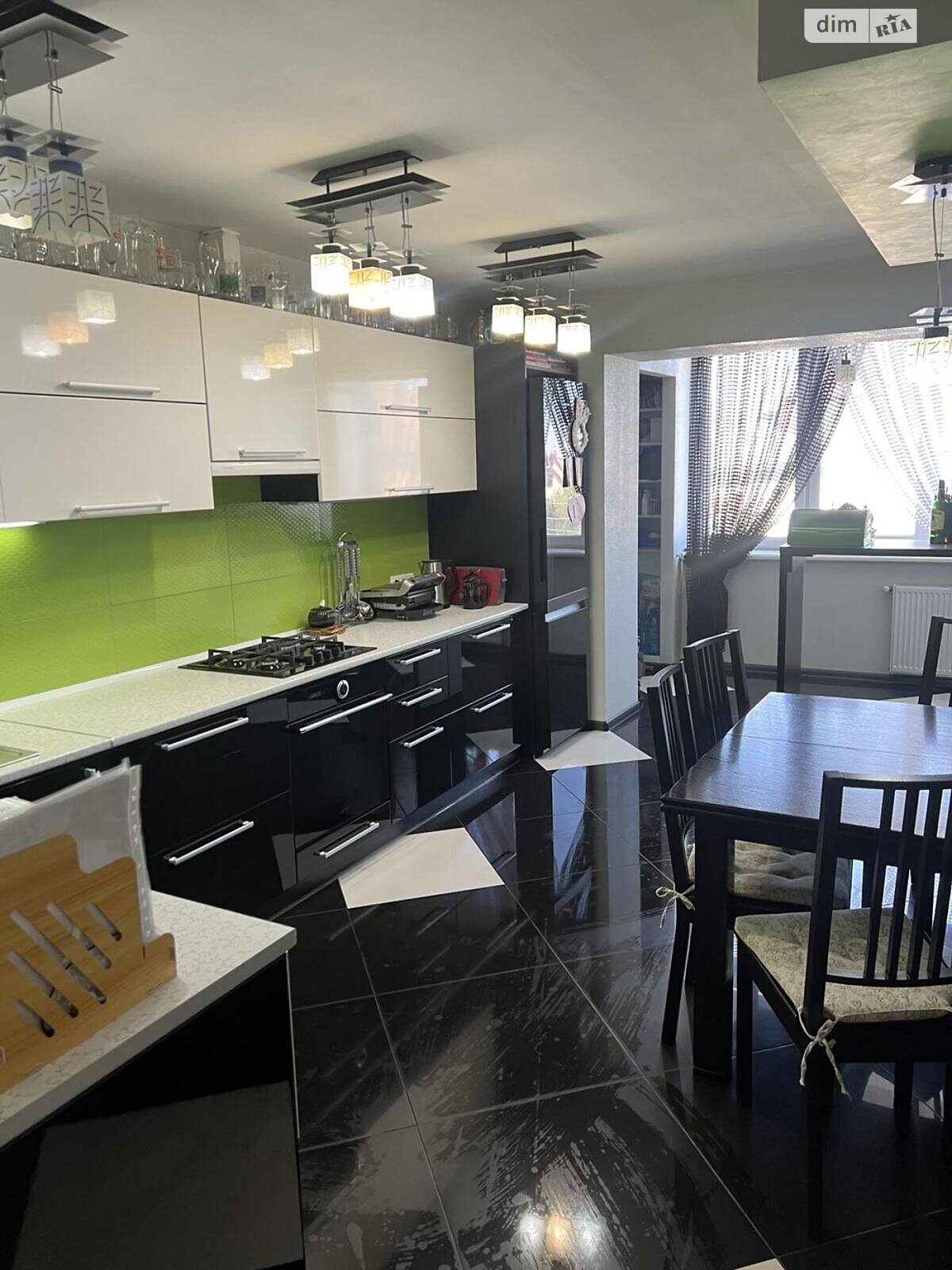 Продажа трехкомнатной квартиры в Клузове, на ул. Полевая, кв. 8, фото 1 Продажа трехкомнатной квартиры в Клузове, на ул. Полевая, кв. 8, фото 1