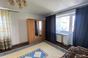 Продаж однокімнатної квартири в Коломиї, на вул. Гетьмана Івана Мазепи, фото 2
