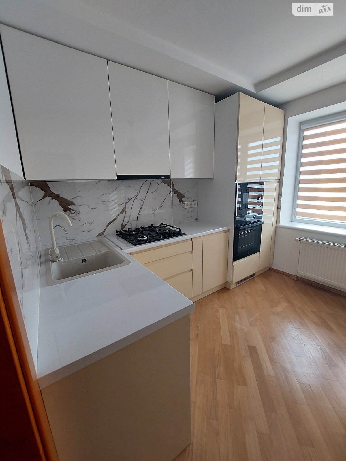 Продаж двокімнатної квартири в Коломиї, на вул. Адама Міцкевича 14, кв. 7, район Коломия фото 1 Продаж двокімнатної квартири в Коломиї, на вул. Адама Міцкевича 14, кв. 7, район Коломия фото 1