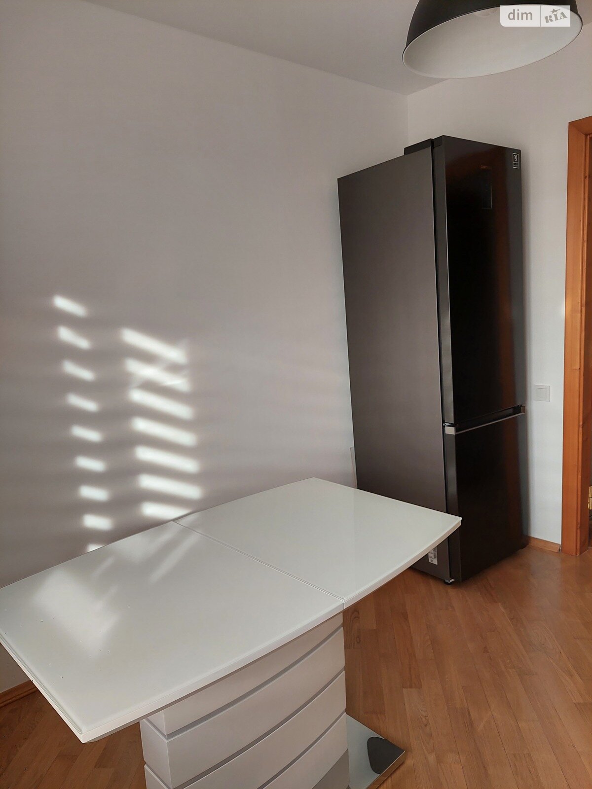 Продаж двокімнатної квартири в Коломиї, на вул. Адама Міцкевича 14, кв. 7, район Коломия фото 1 Продаж двокімнатної квартири в Коломиї, на вул. Адама Міцкевича 14, кв. 7, район Коломия фото 1