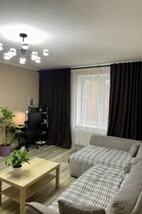 Продаж двокімнатної квартири в Коломиї, на вул. Андрія Чайковського, район Коломия фото 2