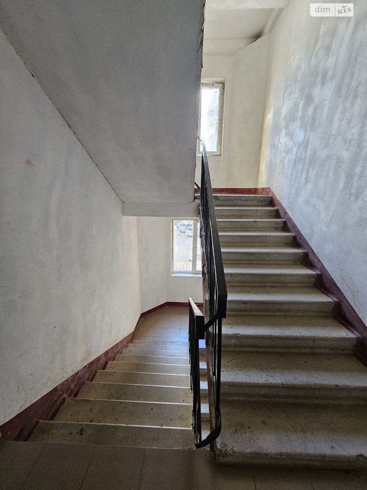 Продаж трикімнатної квартири в Коломиї, на вул. Симона Петлюри, район Коломия фото 1 Продаж трикімнатної квартири в Коломиї, на вул. Симона Петлюри, район Коломия фото 1