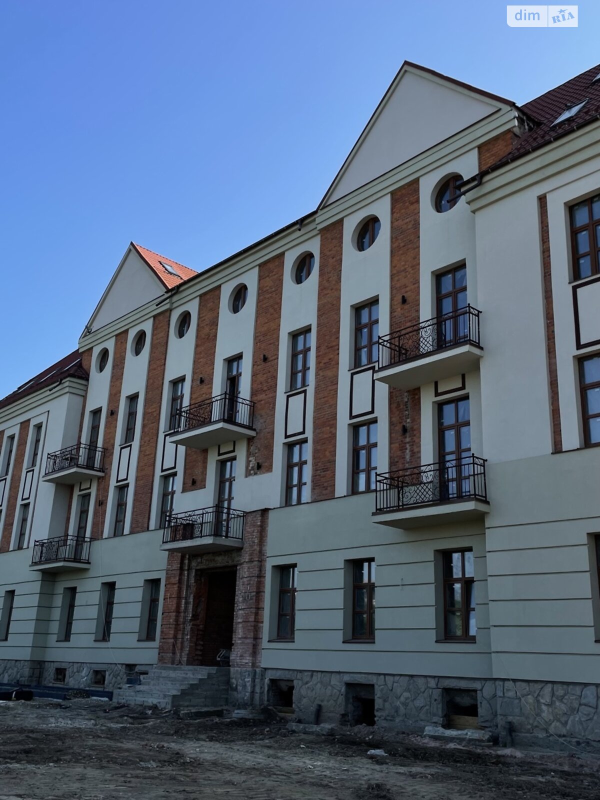 Продажа трехкомнатной квартиры в Коломые, на ул. Софии Галечко 2Б, район Коломыя фото 1