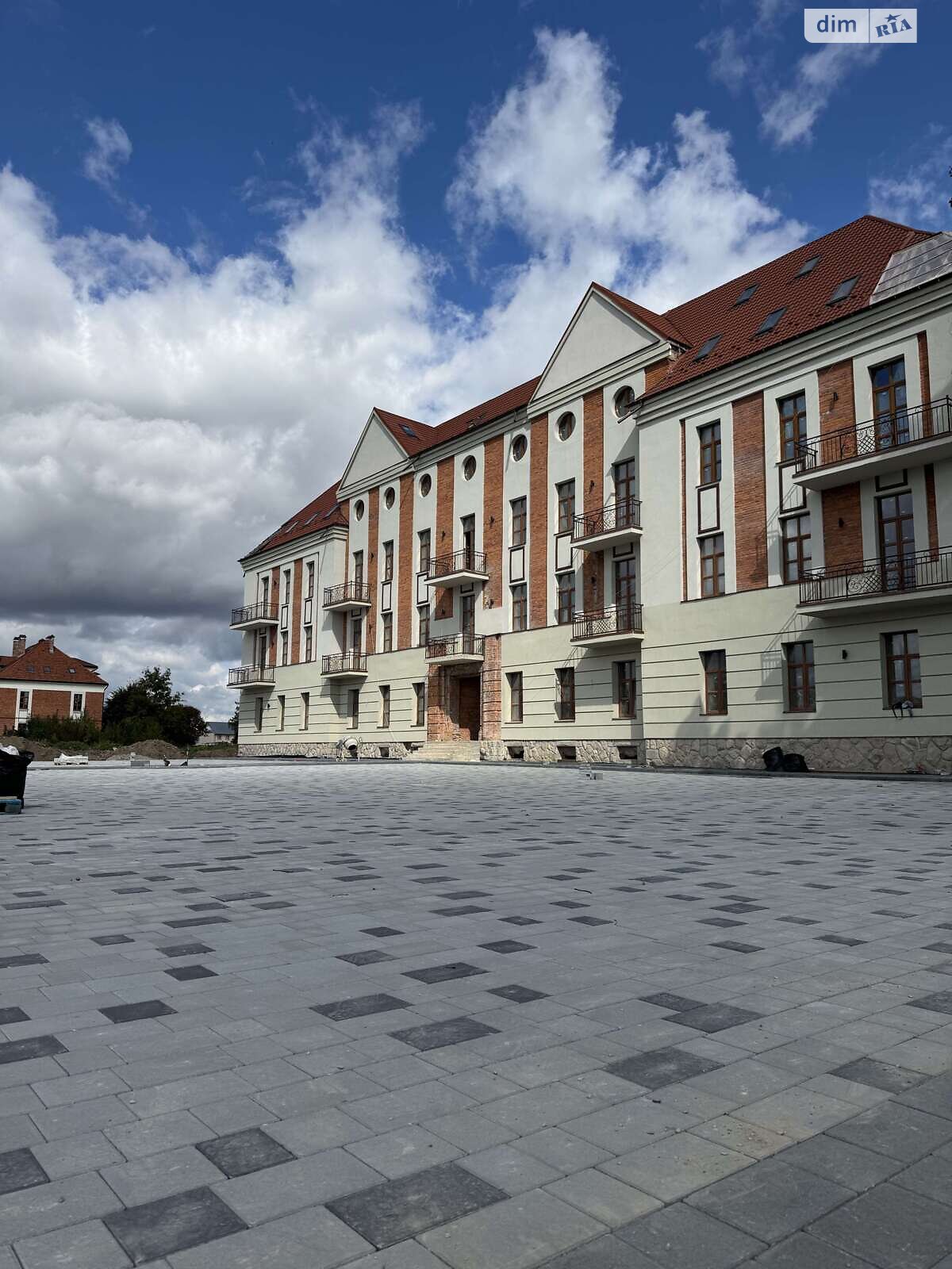 Продажа четырехкомнатной квартиры в Коломые, на ул. Софии Галечко 2Б, район Коломыя фото 1