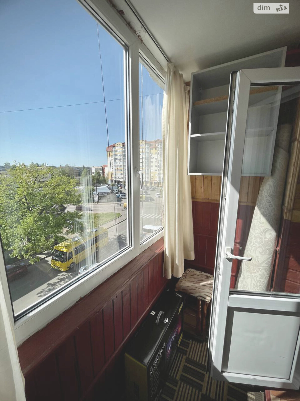 Продаж трикімнатної квартири в Коломиї, на вул. Винниченка 1, район Коломия фото 1