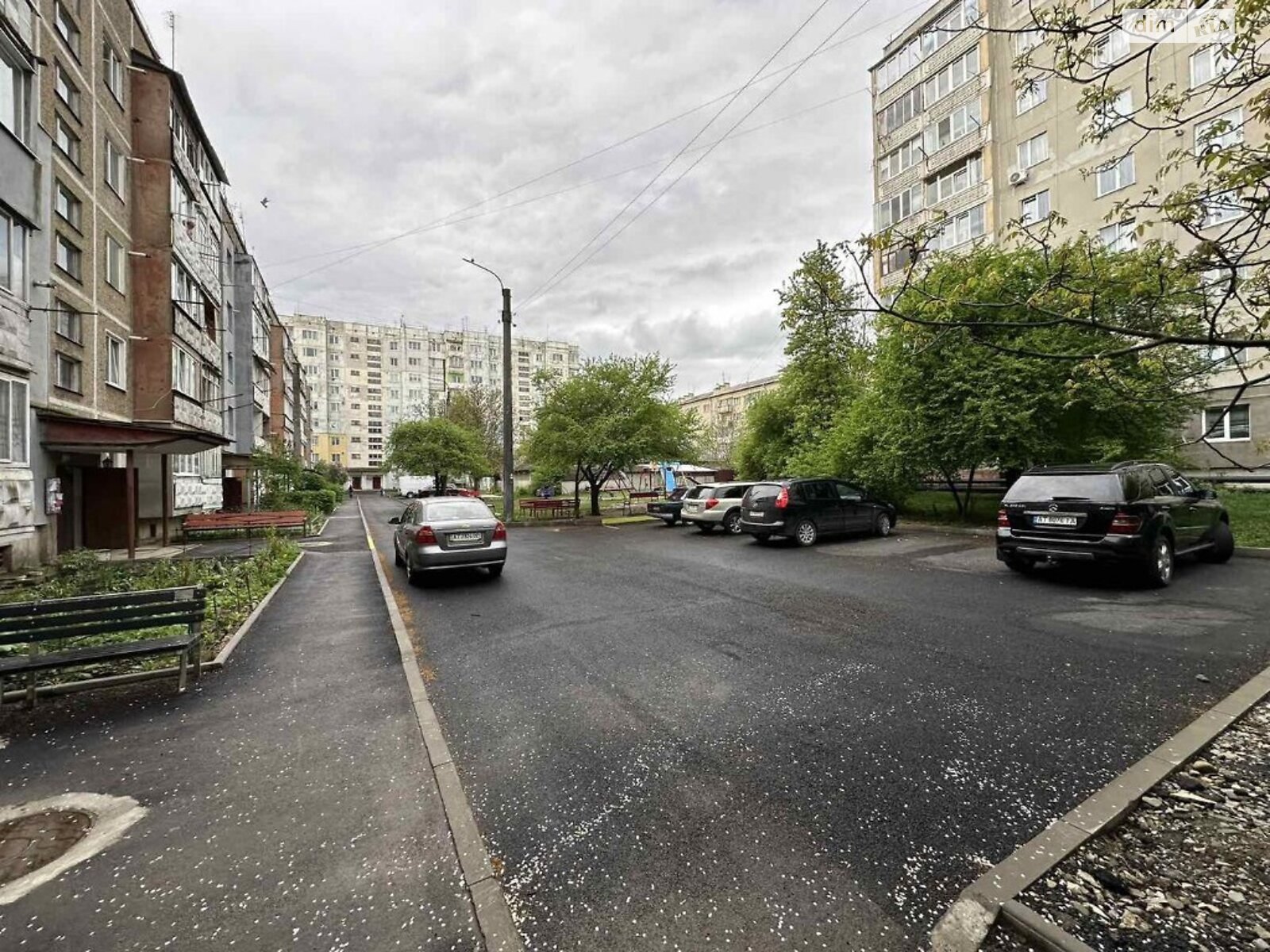 Продаж трикімнатної квартири в Коломиї, на вул. Дмитра Яворницького 22, район Коломия фото 1