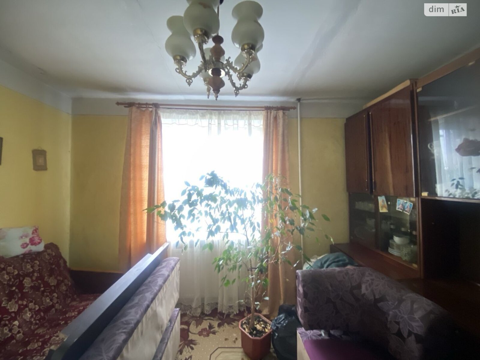 Продажа трехкомнатной квартиры в Коломые, на ул. Мазепы, фото 1 Продажа трехкомнатной квартиры в Коломые, на ул. Мазепы, фото 1