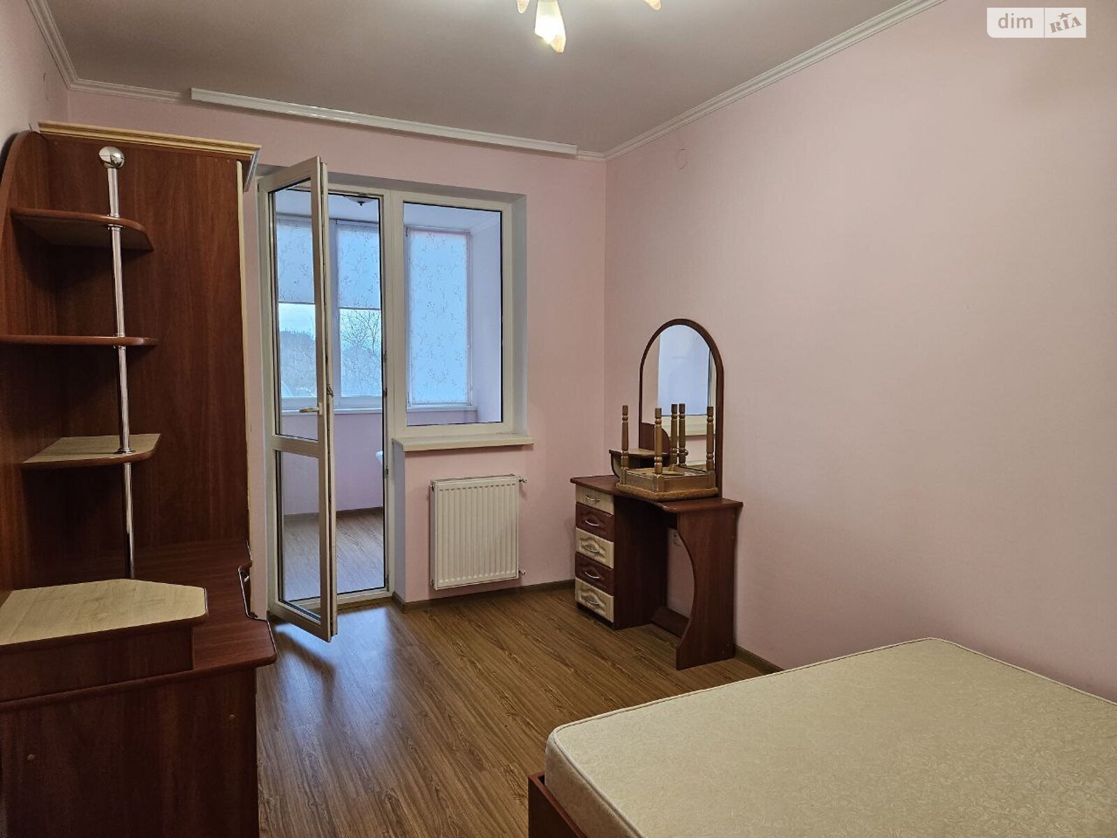 Продажа трехкомнатной квартиры в Коломые, на ул. Симона Петлюры 63, фото 1 Продажа трехкомнатной квартиры в Коломые, на ул. Симона Петлюры 63, фото 1