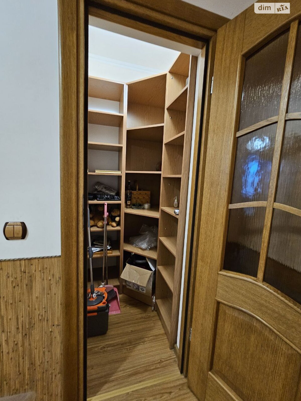Продажа трехкомнатной квартиры в Коломые, на ул. Симона Петлюры 63, фото 1 Продажа трехкомнатной квартиры в Коломые, на ул. Симона Петлюры 63, фото 1