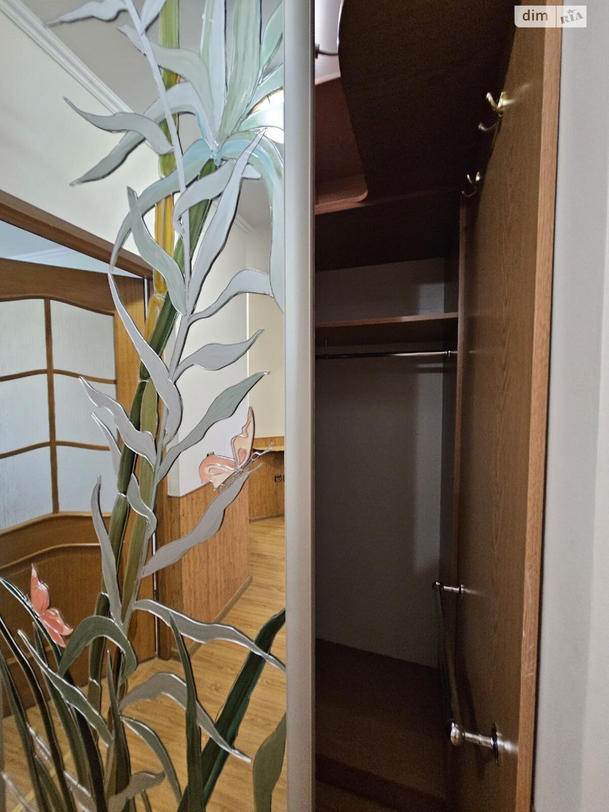 Продажа трехкомнатной квартиры в Коломые, на ул. Симона Петлюры 63, фото 1 Продажа трехкомнатной квартиры в Коломые, на ул. Симона Петлюры 63, фото 1