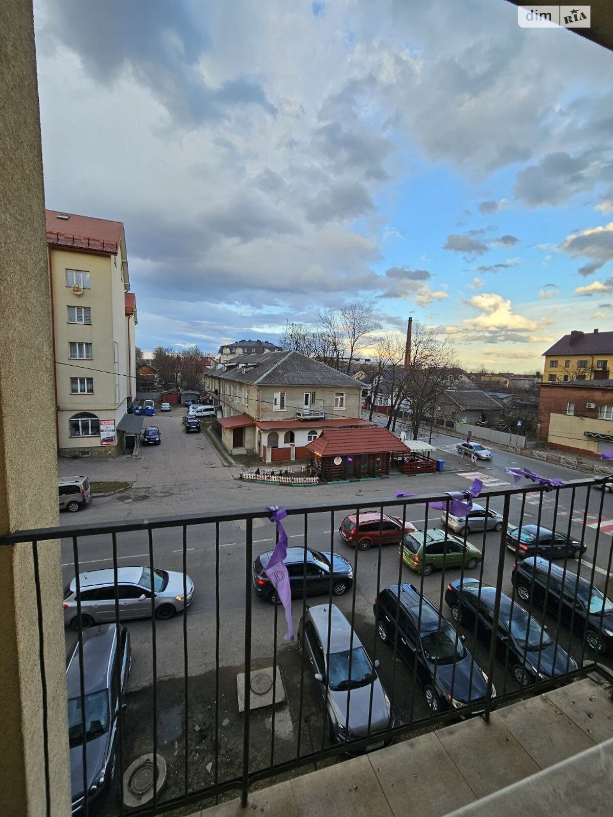 Продажа трехкомнатной квартиры в Коломые, на ул. Симона Петлюры 63, фото 1 Продажа трехкомнатной квартиры в Коломые, на ул. Симона Петлюры 63, фото 1