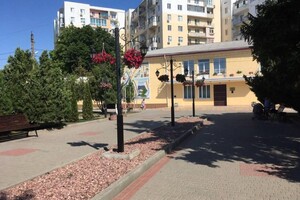 Продаж однокімнатної квартири в Фонтанці, на вул. Центральна, фото 2