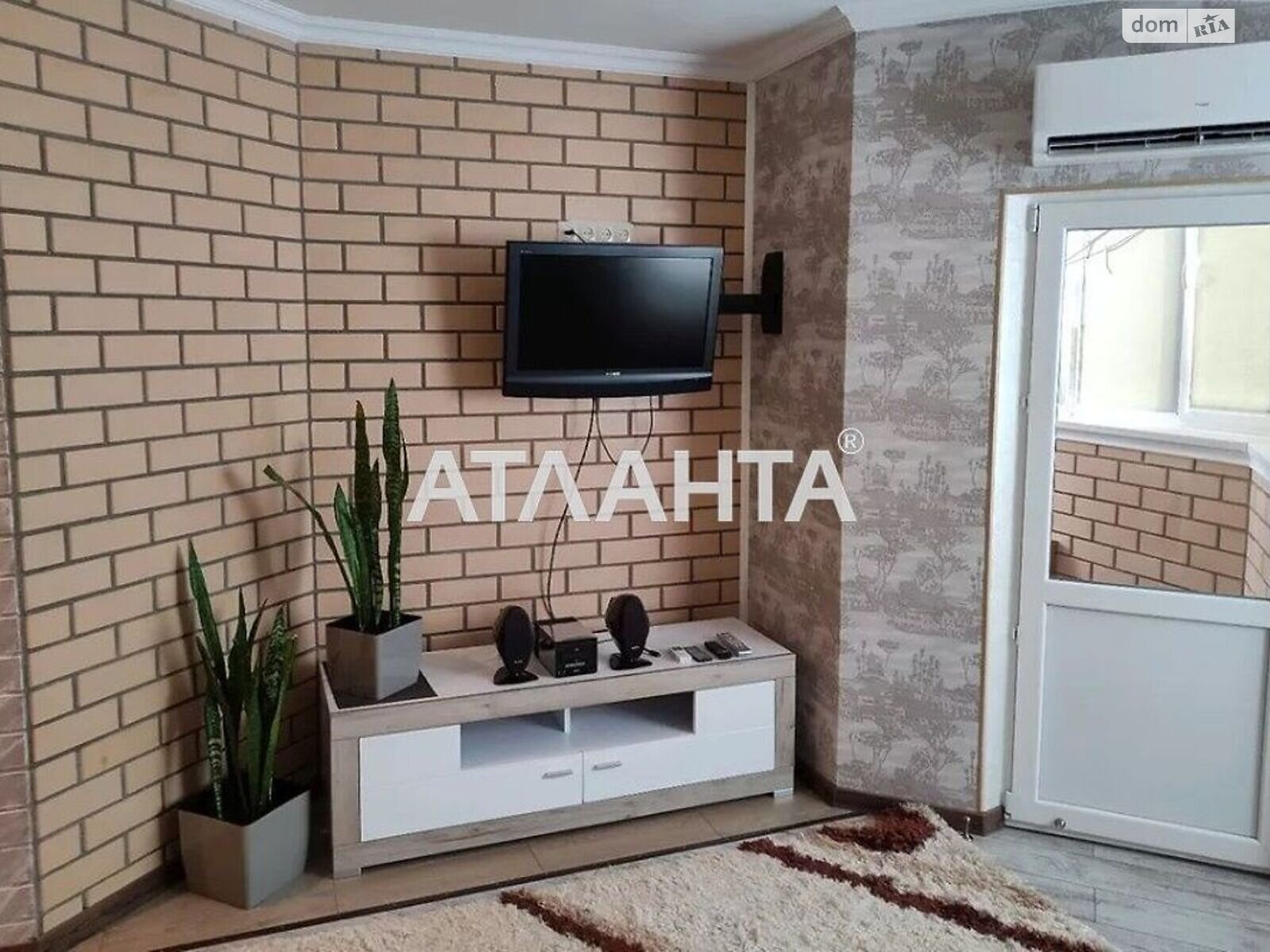 Продаж однокімнатної квартири в Іллічівці, на вул. Шкільна 37, фото 1 Продаж однокімнатної квартири в Іллічівці, на вул. Шкільна 37, фото 1