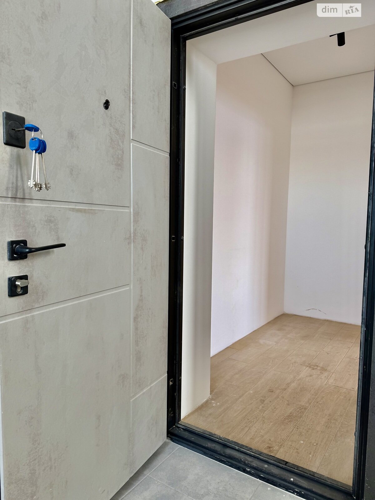 Продажа двухкомнатной квартиры в Корнине, на ул. Центральная 88А, фото 1 Продажа двухкомнатной квартиры в Корнине, на ул. Центральная 88А, фото 1