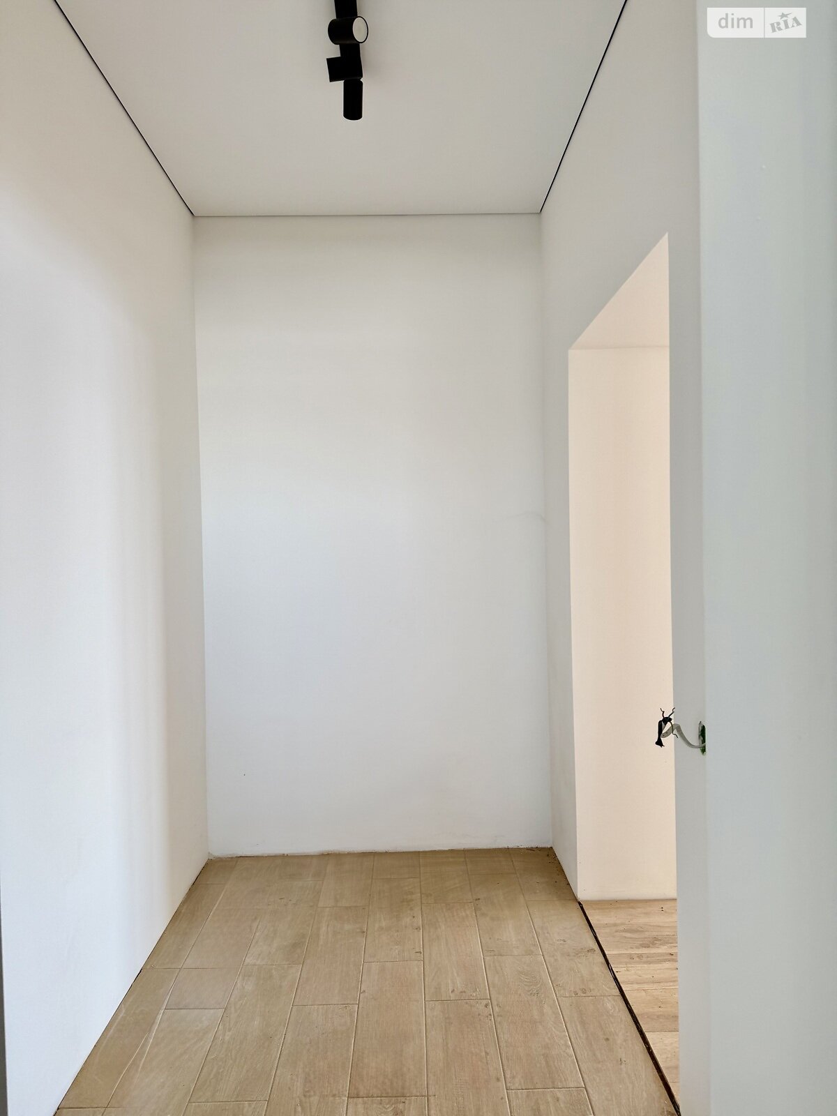 Продажа двухкомнатной квартиры в Корнине, на ул. Центральная 88А, фото 1 Продажа двухкомнатной квартиры в Корнине, на ул. Центральная 88А, фото 1