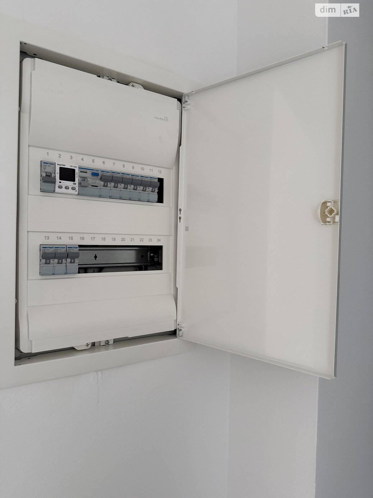 Продажа двухкомнатной квартиры в Корнине, на ул. Центральная 88А, фото 1 Продажа двухкомнатной квартиры в Корнине, на ул. Центральная 88А, фото 1