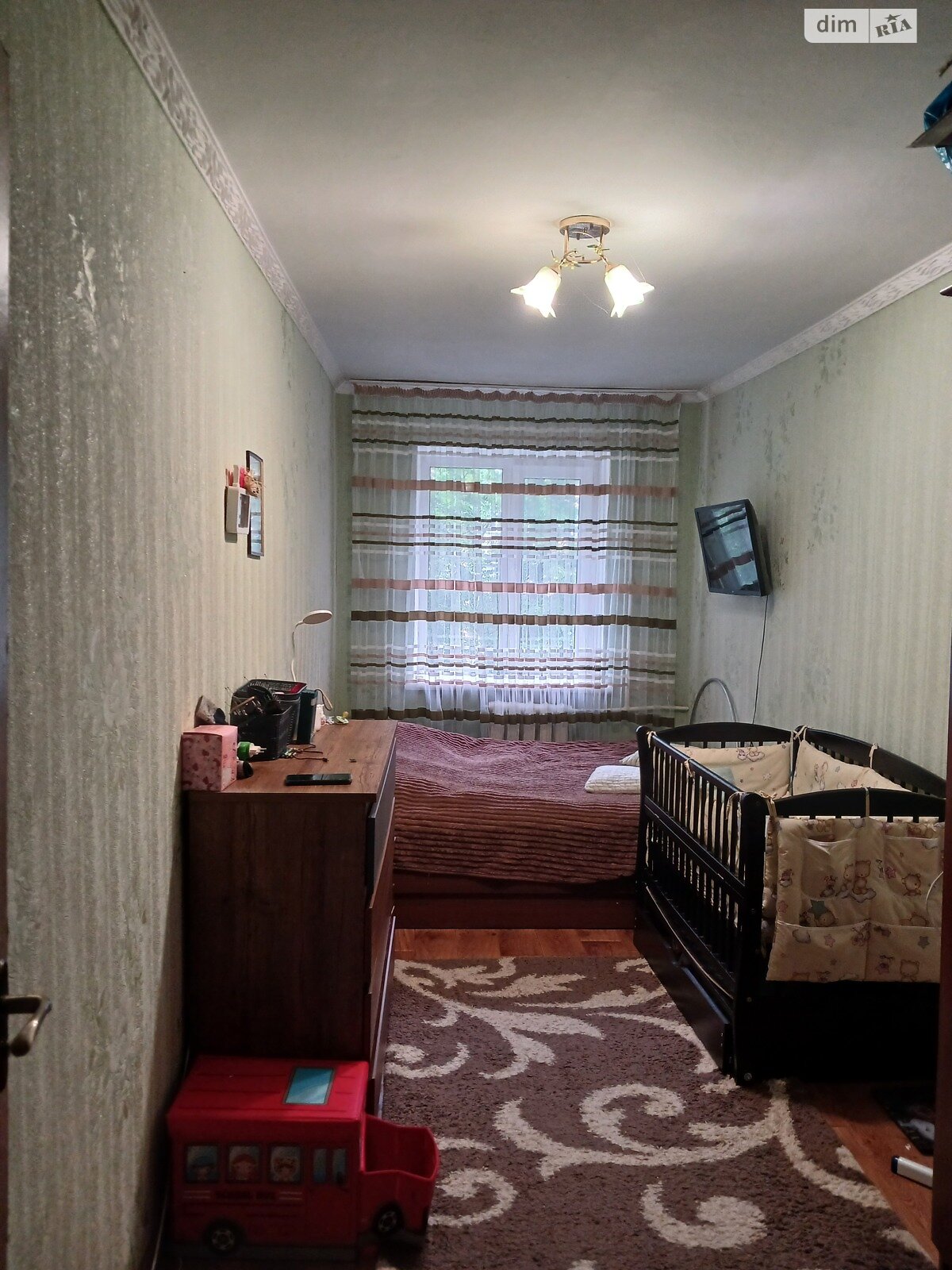 Продажа трехкомнатной квартиры в Коростене, на ул. Черемушки ), район Черёмушки фото 1 Продажа трехкомнатной квартиры в Коростене, на ул. Черемушки ), район Черёмушки фото 1