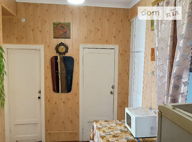 Продажа трехкомнатной квартиры в Коростышеве, на Соборная площадь 23, фото 1 Продажа трехкомнатной квартиры в Коростышеве, на Соборная площадь 23, фото 1