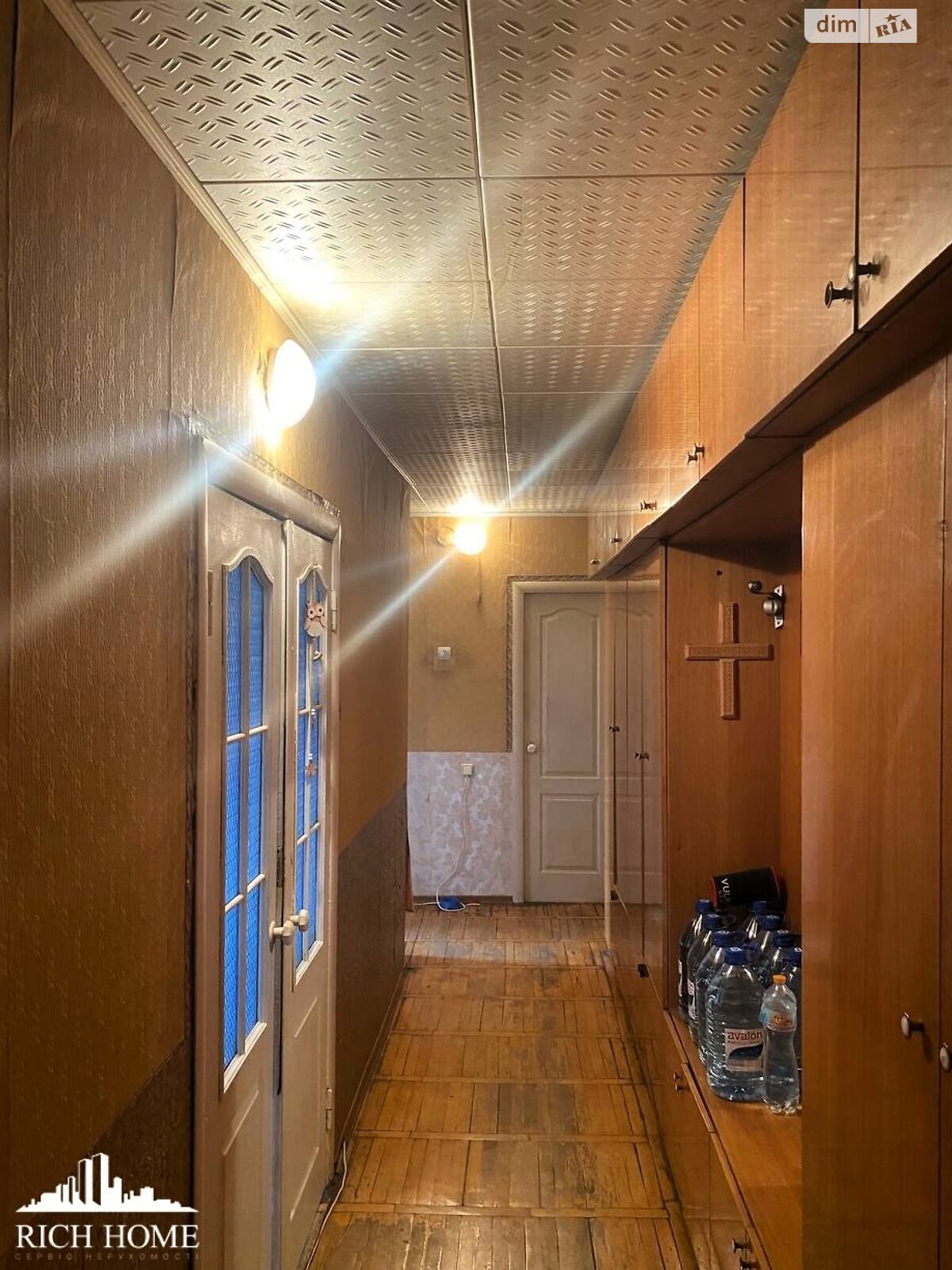 Продажа трехкомнатной квартиры в Коцюбинском, на ул. Лесная 20, фото 1 Продажа трехкомнатной квартиры в Коцюбинском, на ул. Лесная 20, фото 1