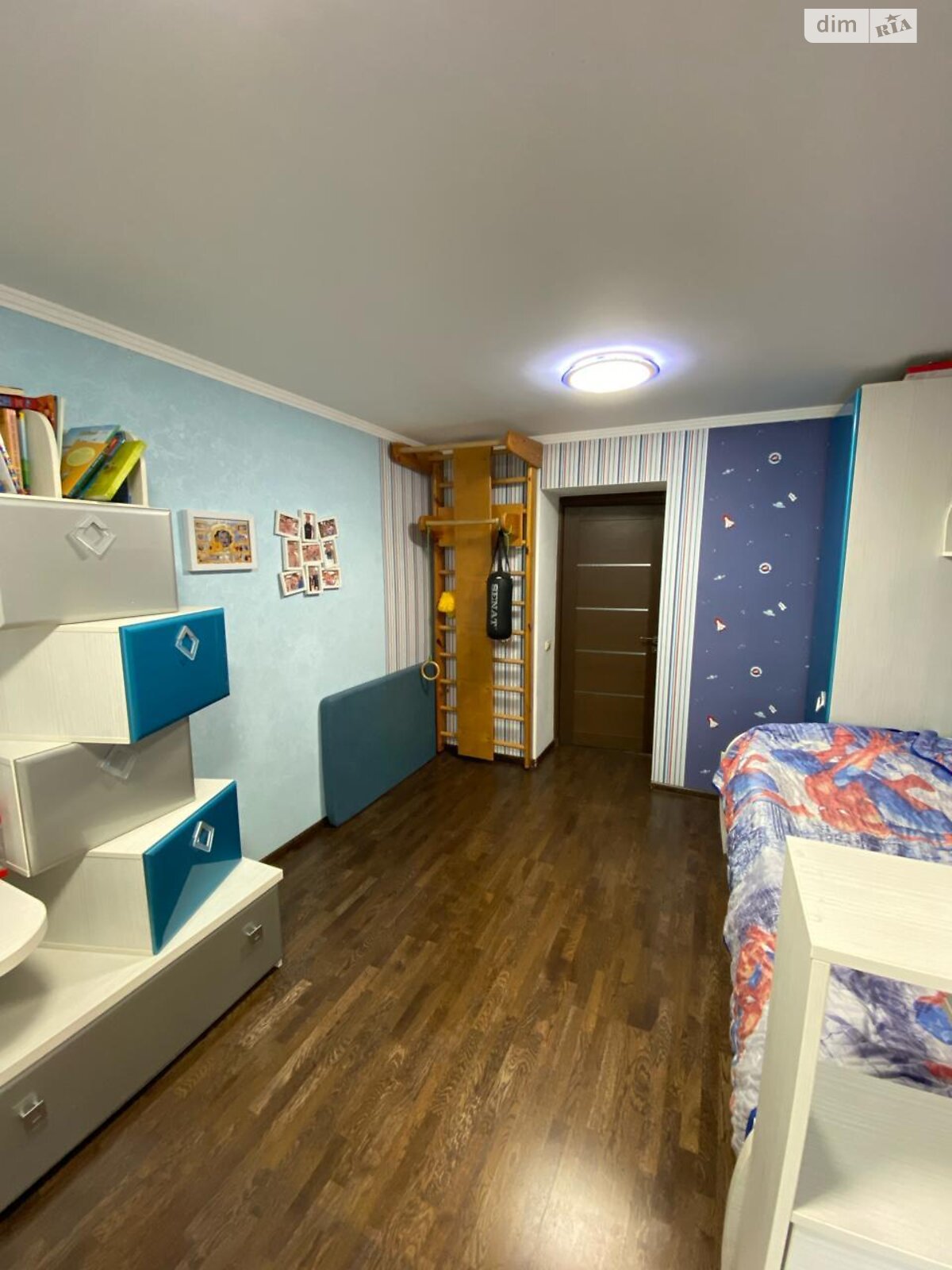 Продажа двухкомнатной квартиры в Коцюбинском, на ул. Парижская, фото 1 Продажа двухкомнатной квартиры в Коцюбинском, на ул. Парижская, фото 1
