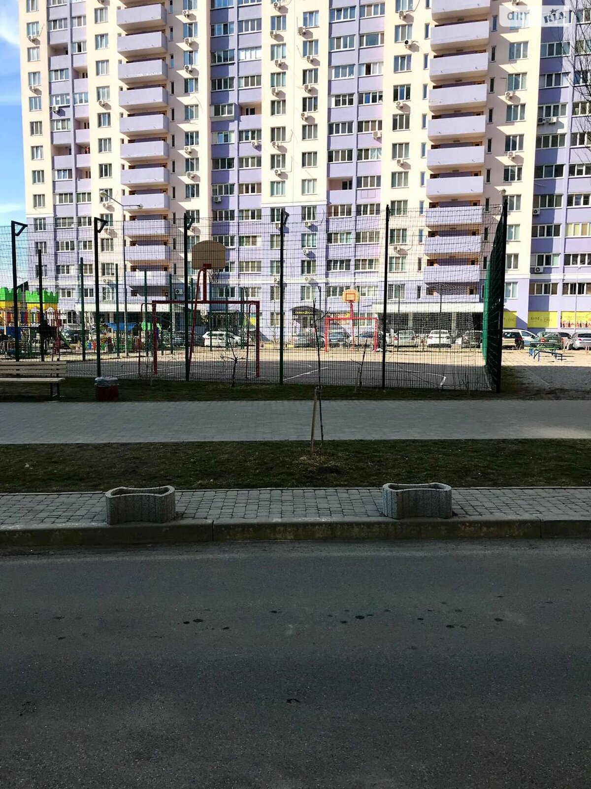 Продажа трехкомнатной квартиры в Коцюбинском, на ул. Пономарева 26/2, фото 1 Продажа трехкомнатной квартиры в Коцюбинском, на ул. Пономарева 26/2, фото 1