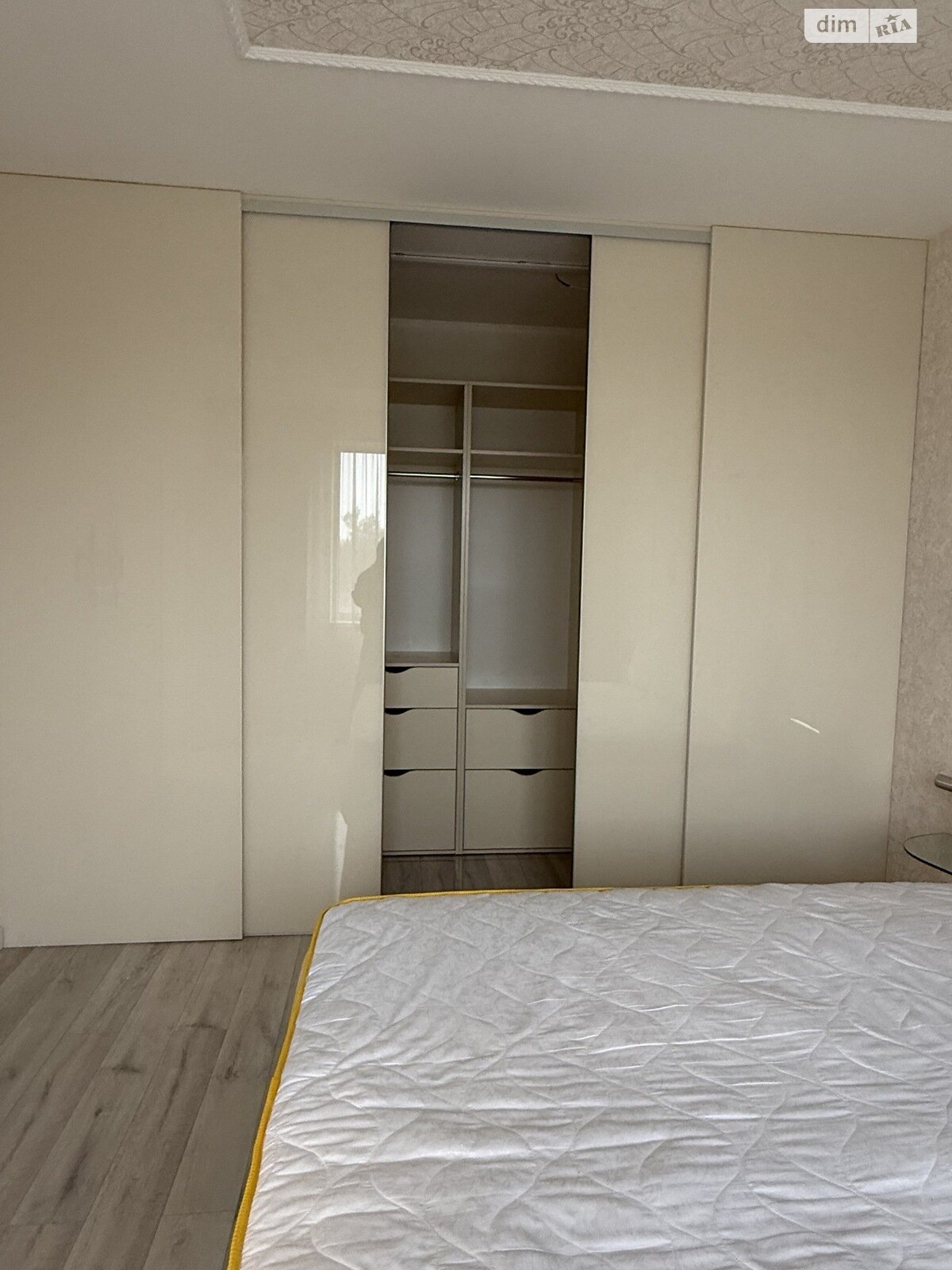Продажа трехкомнатной квартиры в Коцюбинском, на ул. Пономарева 26 корпус 4, фото 1 Продажа трехкомнатной квартиры в Коцюбинском, на ул. Пономарева 26 корпус 4, фото 1