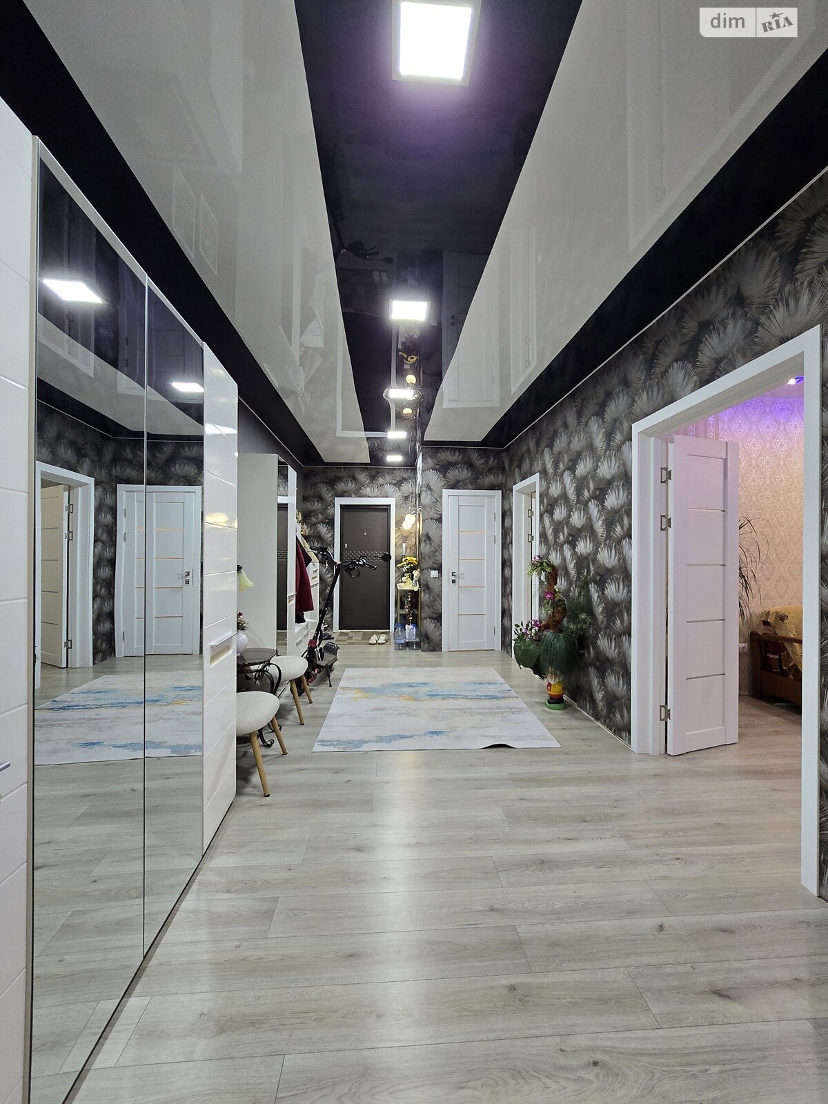 Продажа трехкомнатной квартиры в Коцюбинском, на ул. Пономарёва 26 корпус 1, кв. 451, фото 1