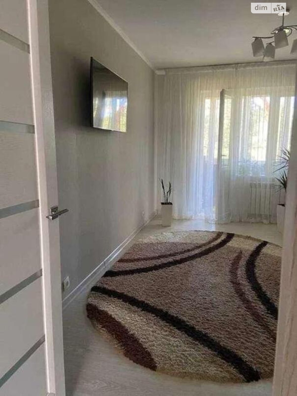 Продажа трехкомнатной квартиры в Коцюбинском, на ул. Пономарёва 34, фото 1 Продажа трехкомнатной квартиры в Коцюбинском, на ул. Пономарёва 34, фото 1