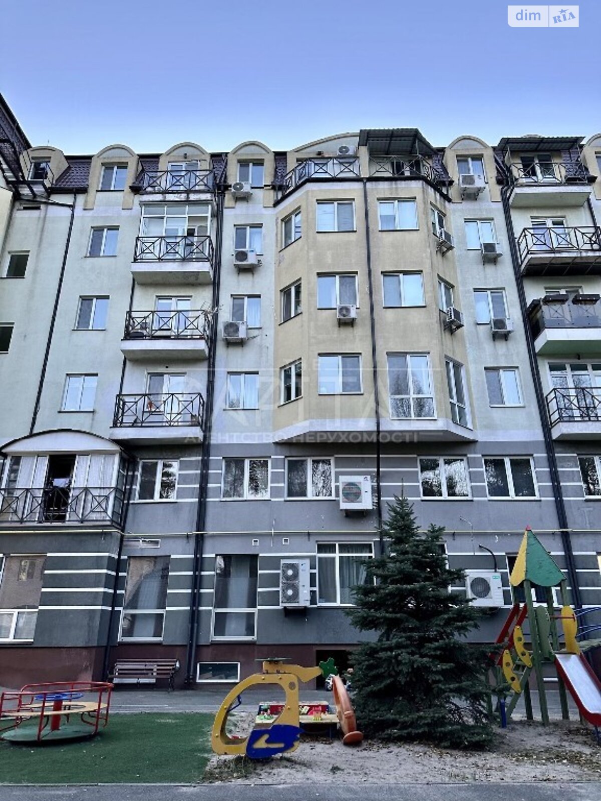 Продаж двокімнатної квартири в Козині, на вул. Київська 169, фото 1
