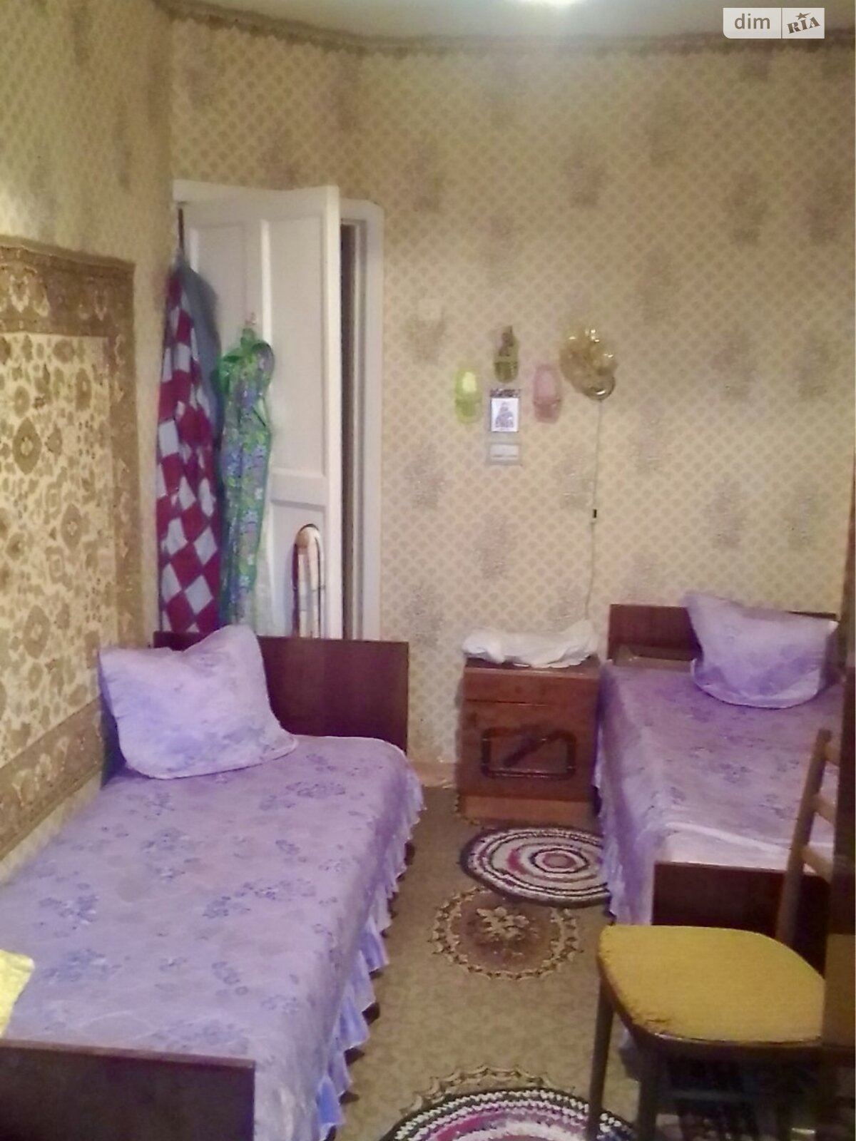 Продажа трехкомнатной квартиры в Краматорске, на ул. Академическая, фото 1 Продажа трехкомнатной квартиры в Краматорске, на ул. Академическая, фото 1