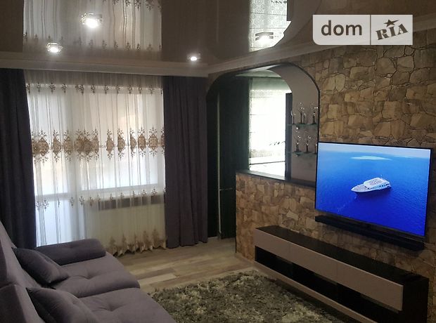 Продажа квартиры, 3 ком., Донецкая, Краматорск, р‑н. Краматорск, Дворцовая улица Продажа квартиры, 3 ком., Донецкая, Краматорск, р‑н. Краматорск, Дворцовая улица