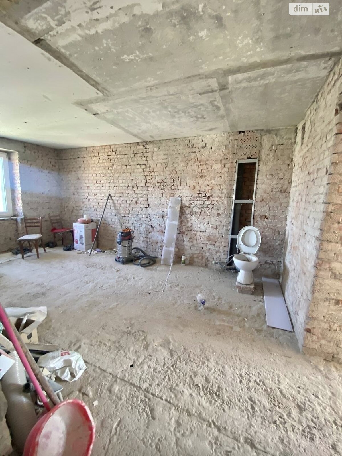 Продажа трехкомнатной квартиры в Красилове, на ул. Грушевского, район Красилов фото 1 Продажа трехкомнатной квартиры в Красилове, на ул. Грушевского, район Красилов фото 1