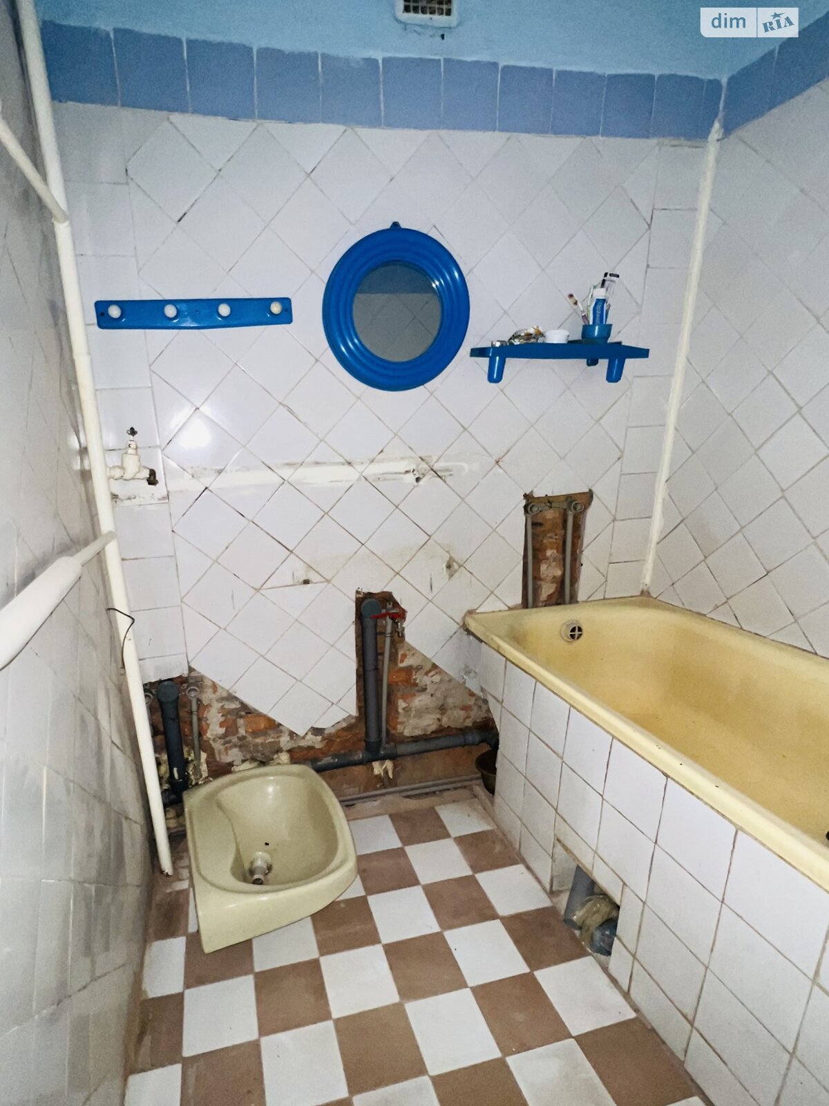 Продажа трехкомнатной квартиры в Красилове, на ул. Ярослава Мудрого, район Красилов фото 1 Продажа трехкомнатной квартиры в Красилове, на ул. Ярослава Мудрого, район Красилов фото 1