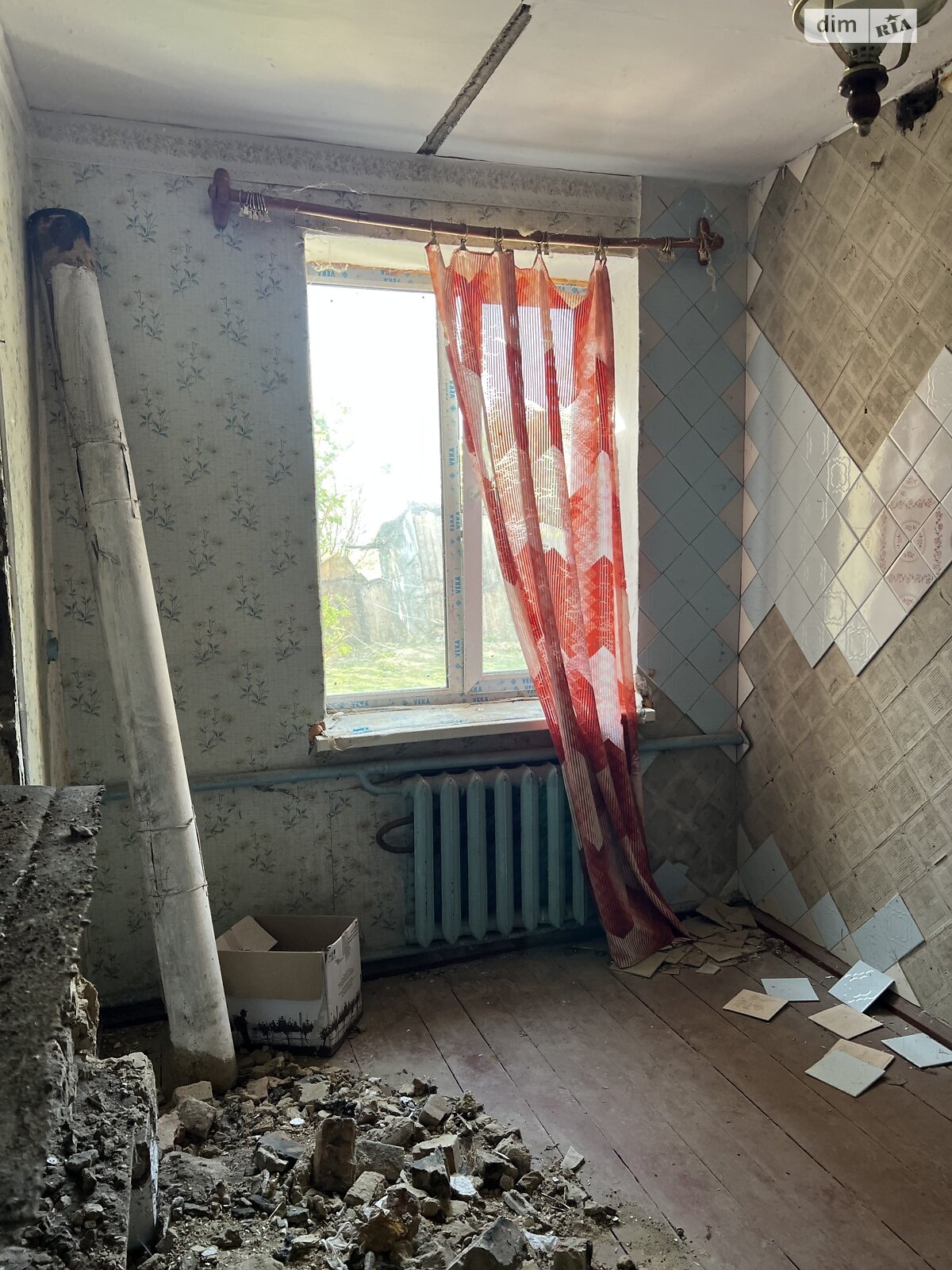 Продаж трикімнатної квартири в Красному, на Данила Нечая, район Старе місто фото 1 Продаж трикімнатної квартири в Красному, на Данила Нечая, район Старе місто фото 1