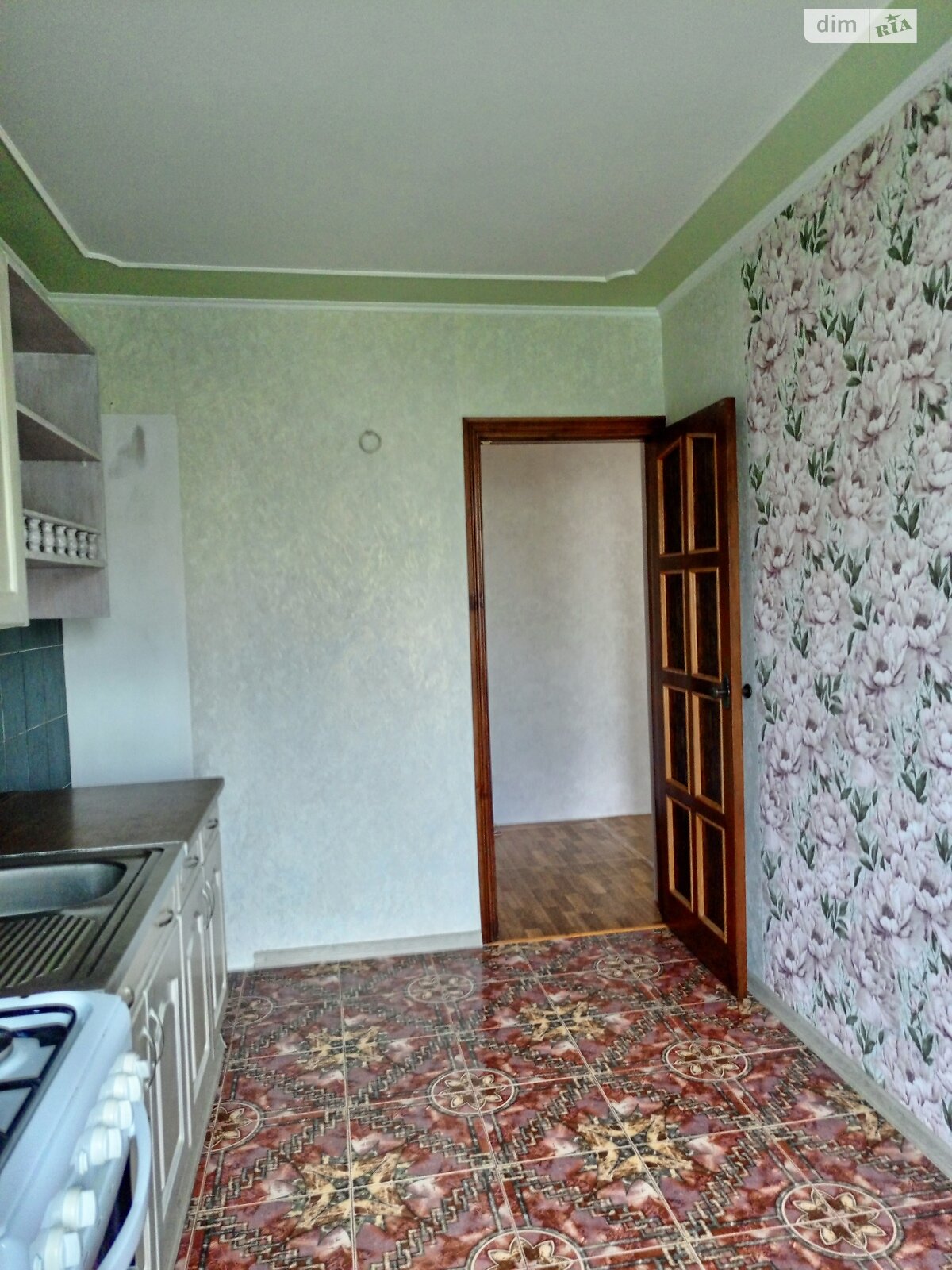 Продажа трехкомнатной квартиры в Кременчуге, на мас. 278 квартал 22А, район Автозаводской фото 1 Продажа трехкомнатной квартиры в Кременчуге, на мас. 278 квартал 22А, район Автозаводской фото 1