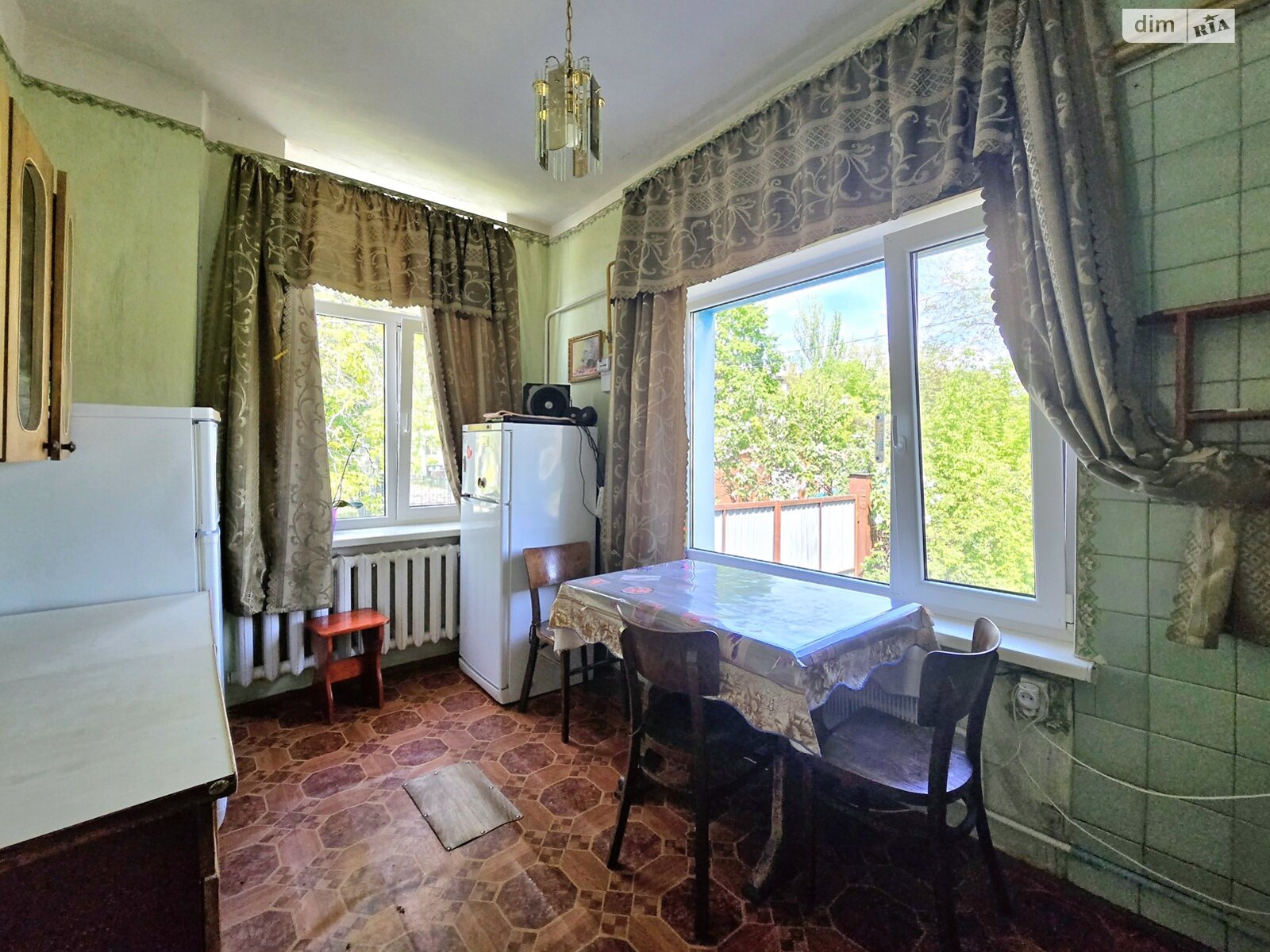 Продаж чотирикімнатної квартири в Кременчуку, на вул. Академіка Маслова (Радянська) 14, район Центр фото 1 Продаж чотирикімнатної квартири в Кременчуку, на вул. Академіка Маслова (Радянська) 14, район Центр фото 1