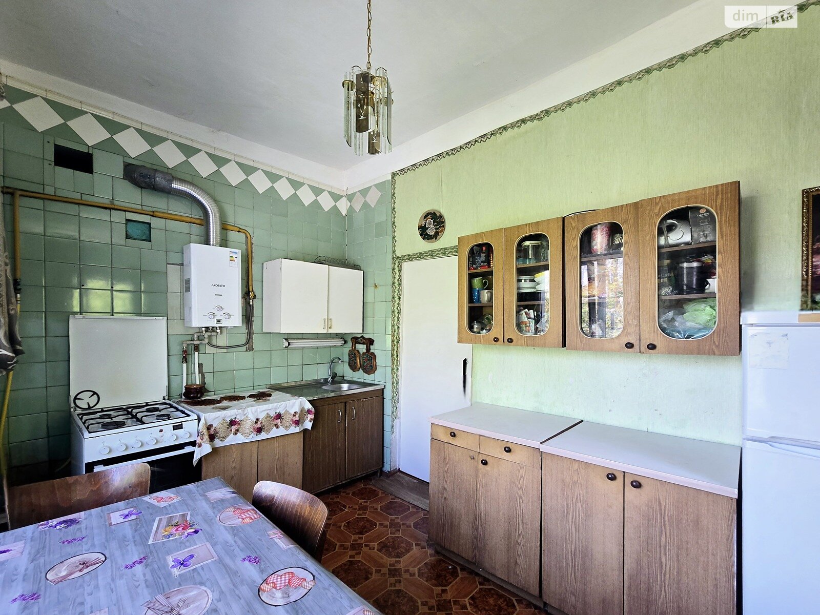 Продаж чотирикімнатної квартири в Кременчуку, на вул. Академіка Маслова (Радянська) 14, район Центр фото 1 Продаж чотирикімнатної квартири в Кременчуку, на вул. Академіка Маслова (Радянська) 14, район Центр фото 1