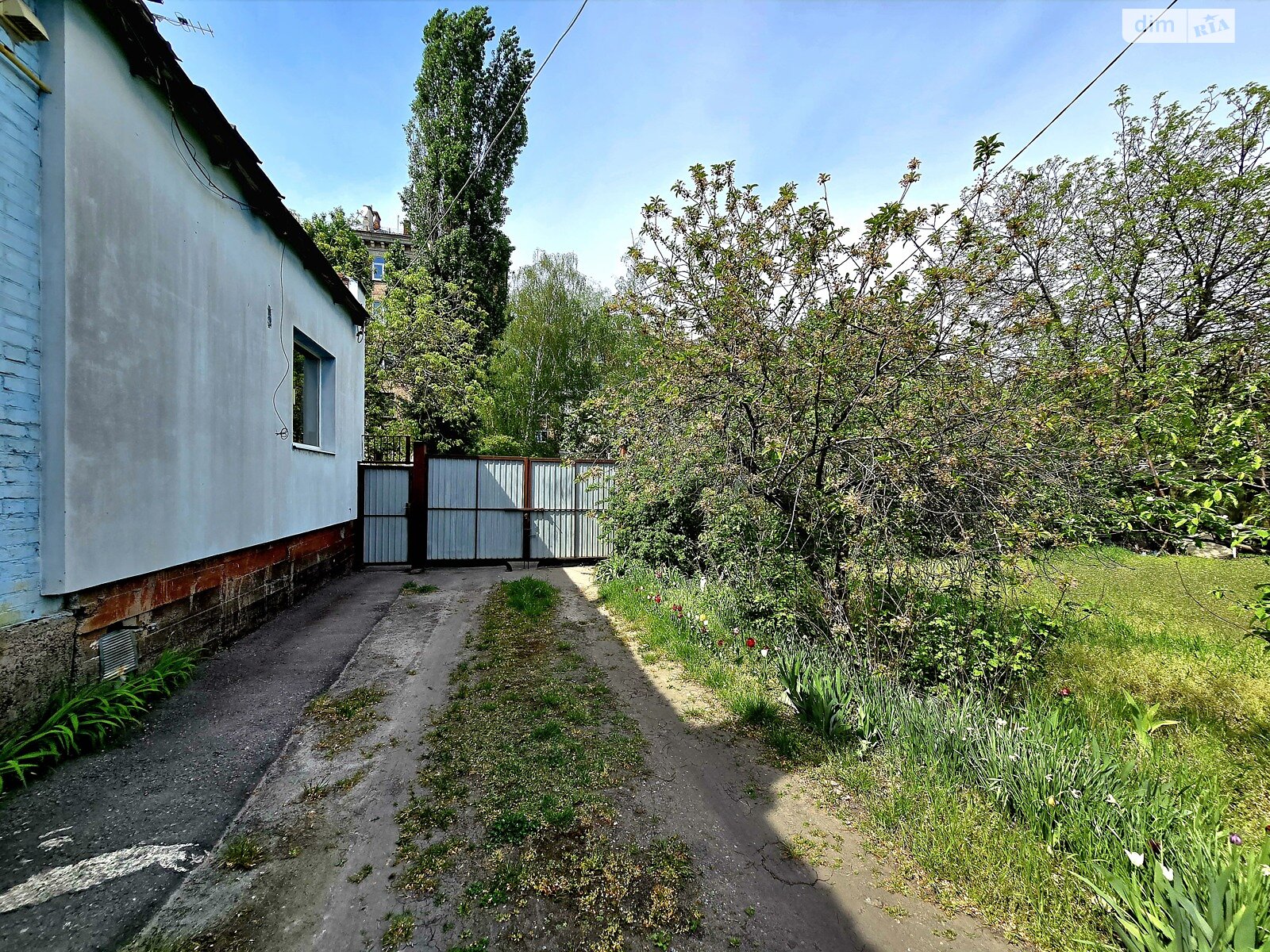 Продаж чотирикімнатної квартири в Кременчуку, на вул. Академіка Маслова (Радянська) 14, район Центр фото 1 Продаж чотирикімнатної квартири в Кременчуку, на вул. Академіка Маслова (Радянська) 14, район Центр фото 1