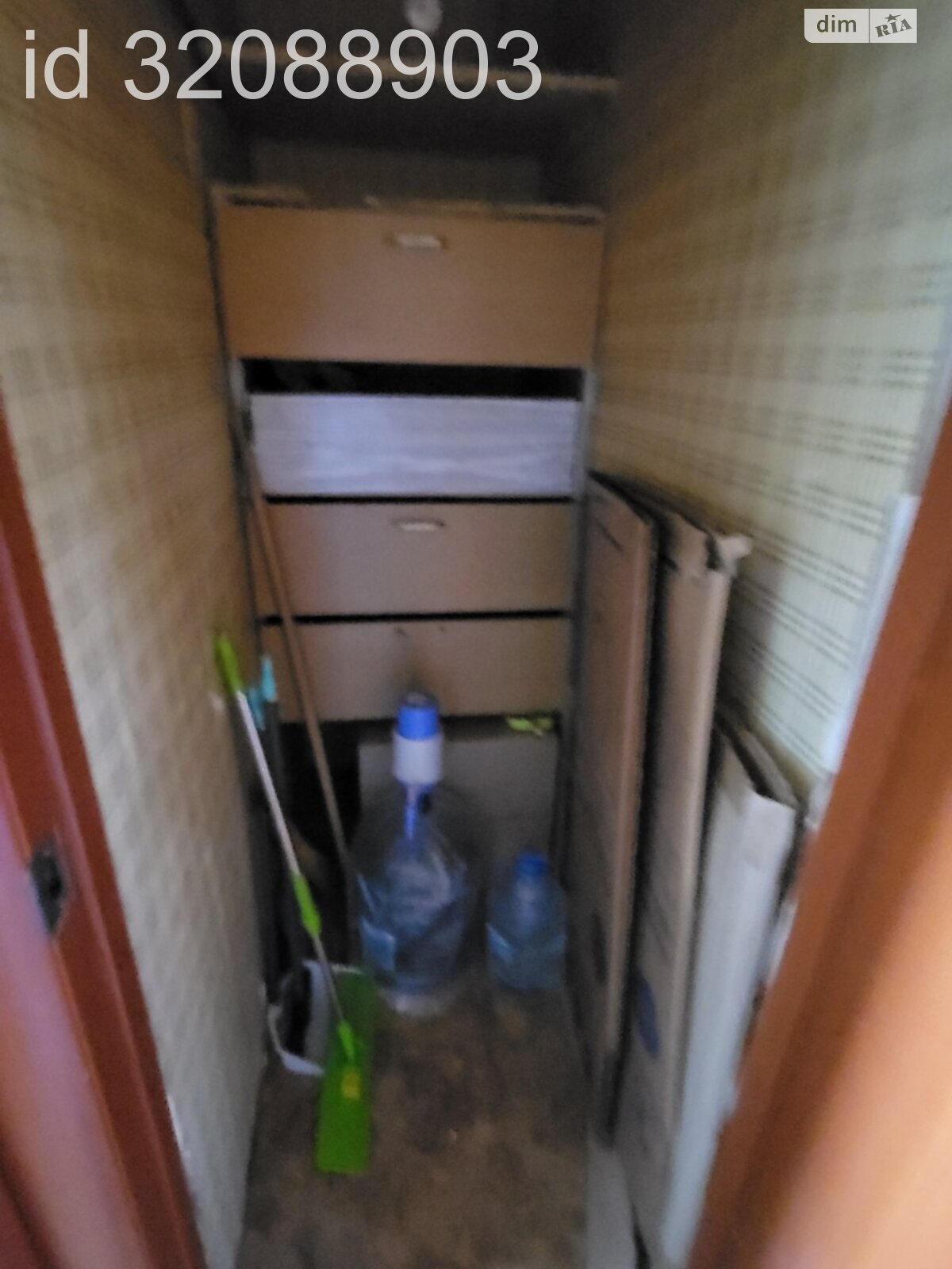 Продаж трикімнатної квартири в Кременчуку, на вул. Героїв України (Героїв Сталінграда), район Автозаводський фото 1 Продаж трикімнатної квартири в Кременчуку, на вул. Героїв України (Героїв Сталінграда), район Автозаводський фото 1